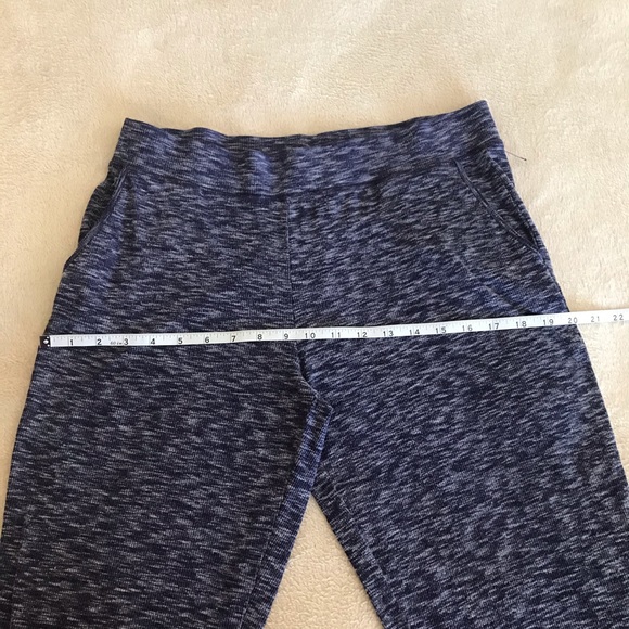 Soft Comfortable Lounge Pants - Size M - Picture 8 of 10